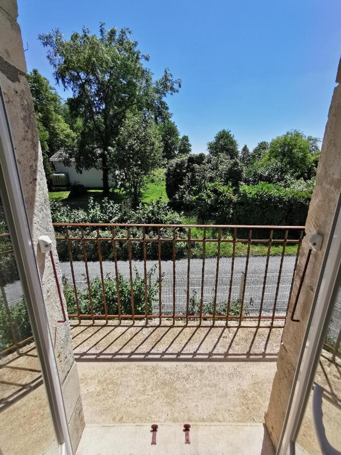 Chambre Privative Dans Ferme Renovee A 7Mn De Perigueux Champcevinel Exterior photo